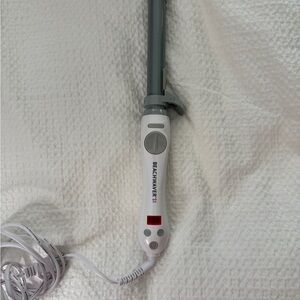 The Beachwaver Co. Hair Tool - White and Gray